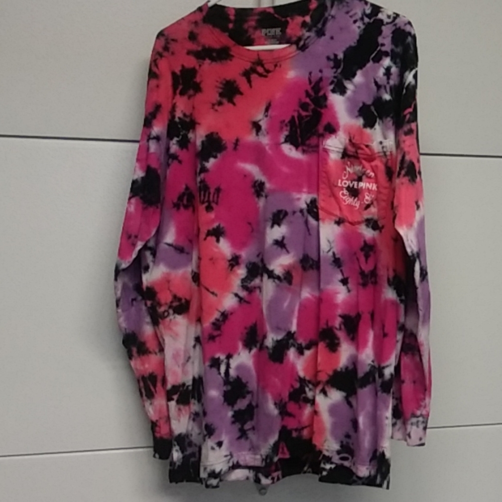 Victoria's Secret Pink long sleeve shirt